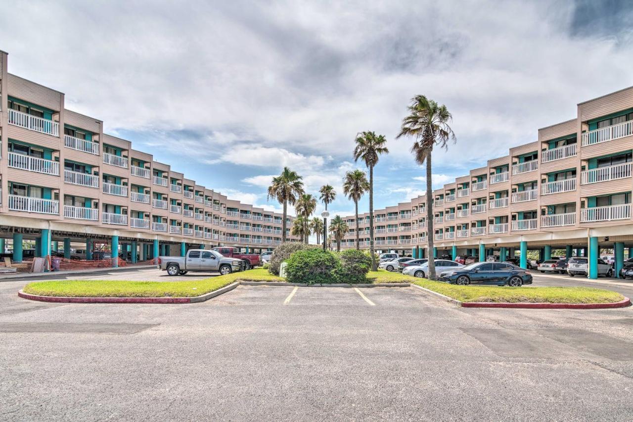 Beachfront Corpus Christi Condo With Arcade Room! Buitenkant foto